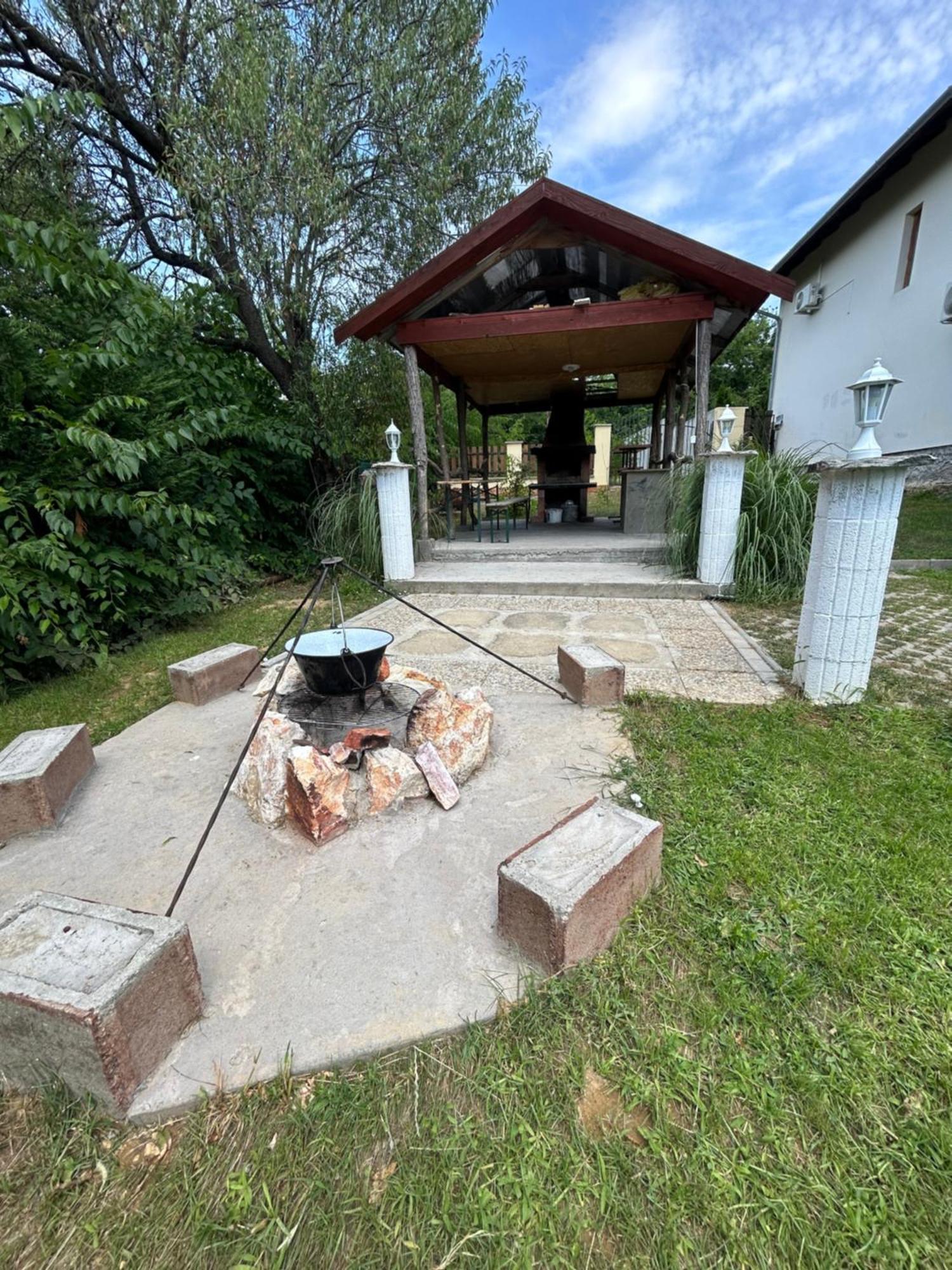 Villa Somlyo Fot 외부 사진